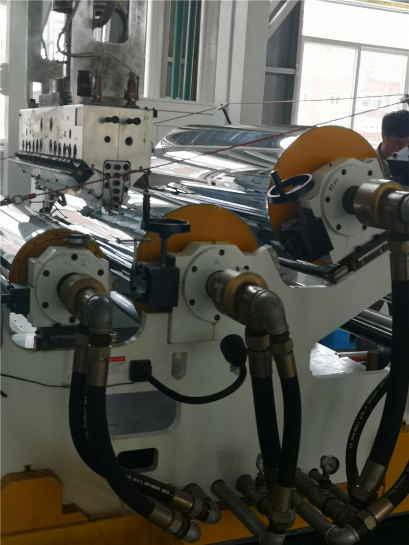 PP片材擠出機_PP塑料片材擠出機_玖德隆機械有限公司